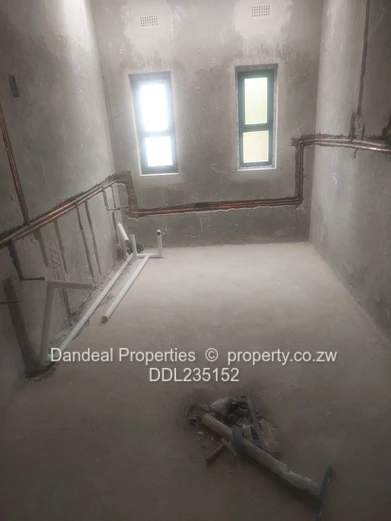 Modern White Double-Storey 4BR Garden Flat in Mount Pleasant
